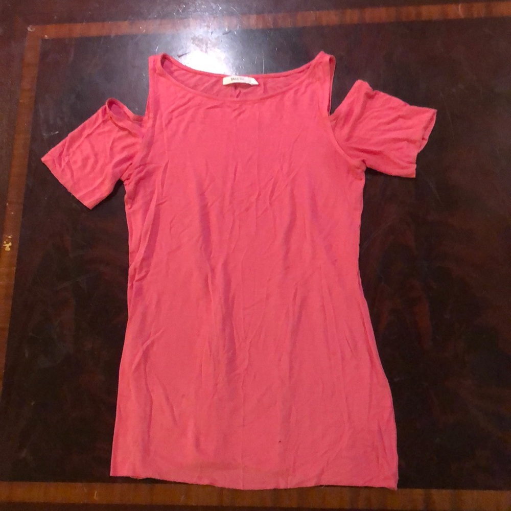 Bailey 44 cold shoulder top. Pre-loved.